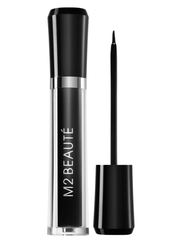 M2 Beauté Eyelash Activating Serum — opakowanie preparatu